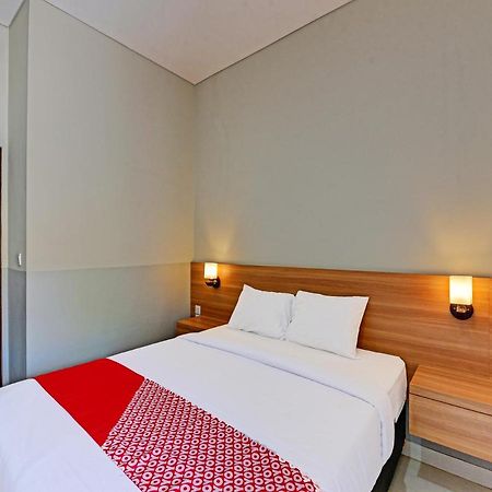 Capital O 91410 Matara Kuta Residence Бали Екстериор снимка