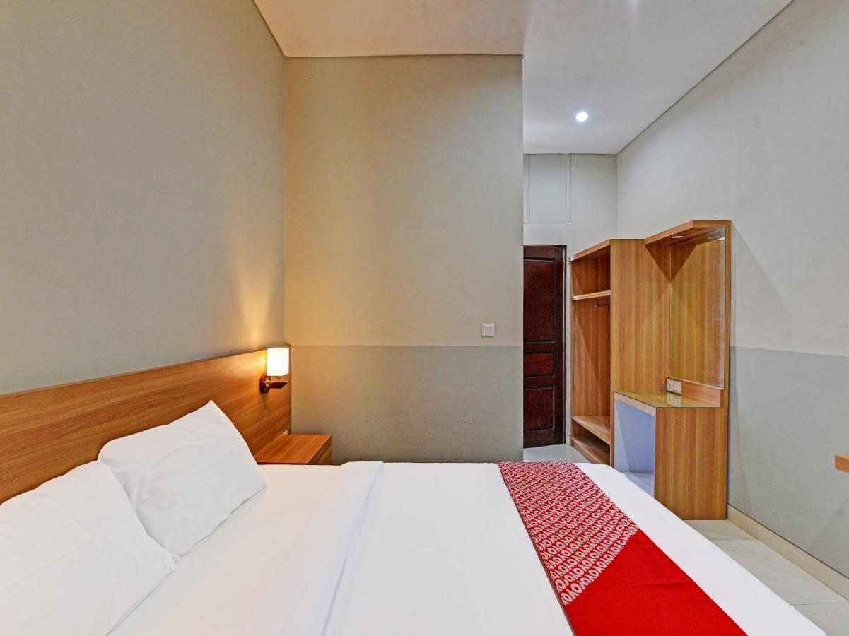 Capital O 91410 Matara Kuta Residence Бали Екстериор снимка